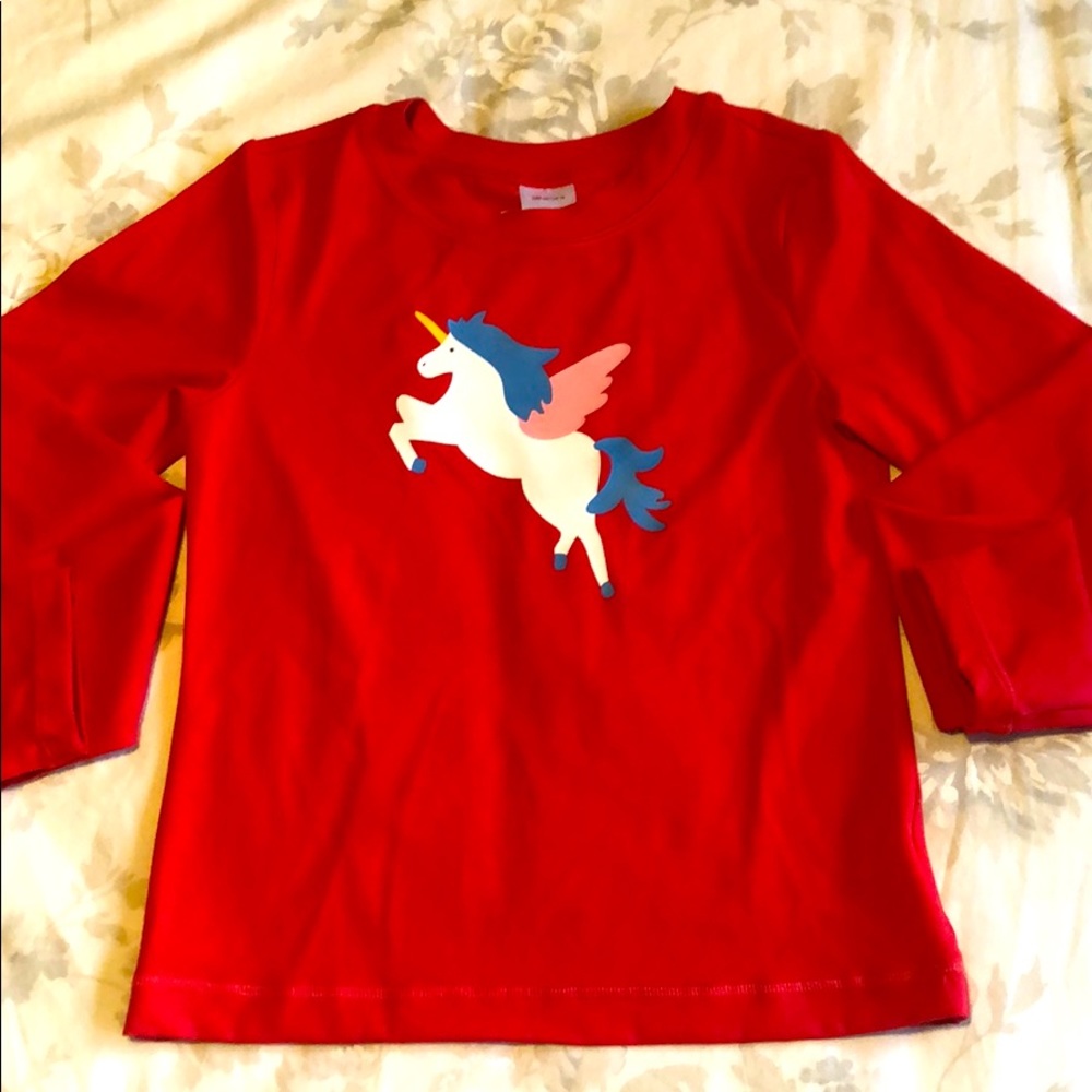 NWT🦄 Rash Guard